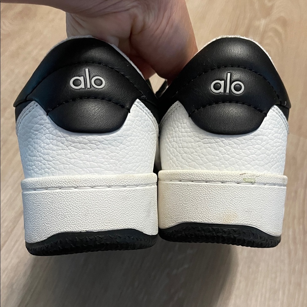 ALO Yoga Women's Black and White Sneakers - Picture 3 of 5